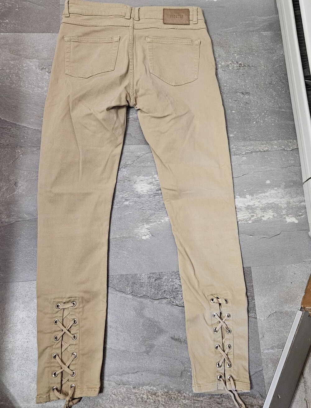 Claudie Pierlot "Polina" Light Tan Slim Pants. Lace Up Detail. 26,5". Euro 38